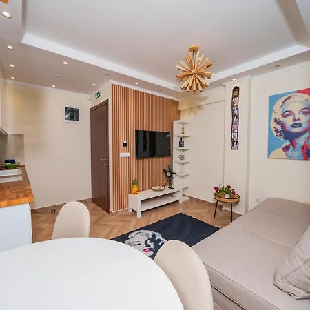 Lux Movie Stars Apartment Peraia (Thessaloniki)
